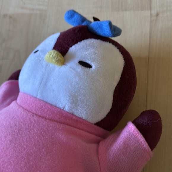 Pudgy Penguins Plush Buddies (Pixie Pie)  8 Inch Collectible Stuffed Animal - Picture 4 of 5